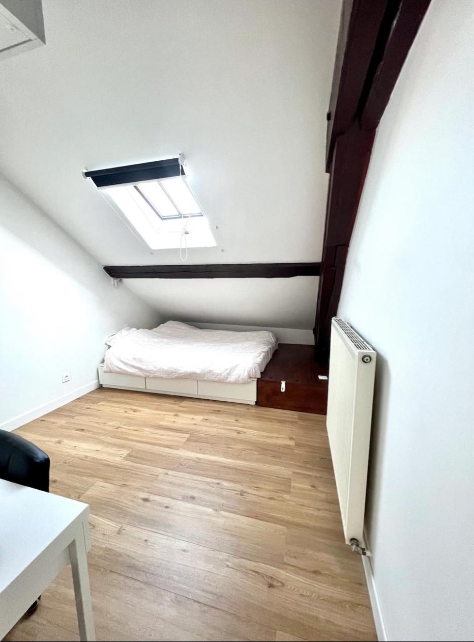 Photo après de la rénovation de l'appartement à Troyes pour une colocation rentable après litige avec un artisan - chambre